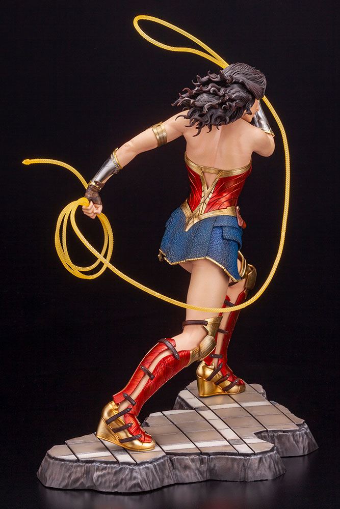 Wonder Woman 1984 DC Movie 1/6 Figurka 25 cm - Image 9