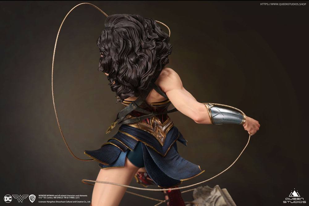 Wonder Woman DC Early Bird Version 1/4 Figurka 47 cm - Image 21