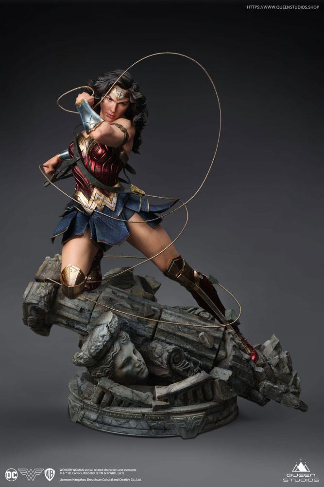 Wonder Woman DC Early Bird Version 1/4 Figurka 47 cm - Image 8